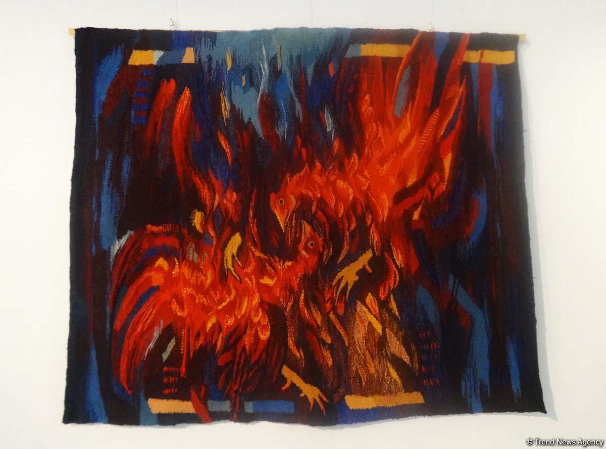 Мир гобеленов Адиля Шихалиева – выставка в Баку (ФОТО)