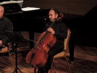 Лицом к лицу со временем: потрясающий концерт на бакинской сцене (ФОТО)