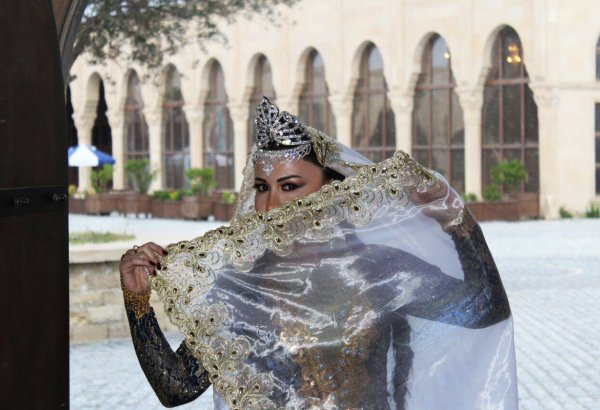 "Вагзалы" в исполнении Фатимы Фаталиевой (ВИДЕО)