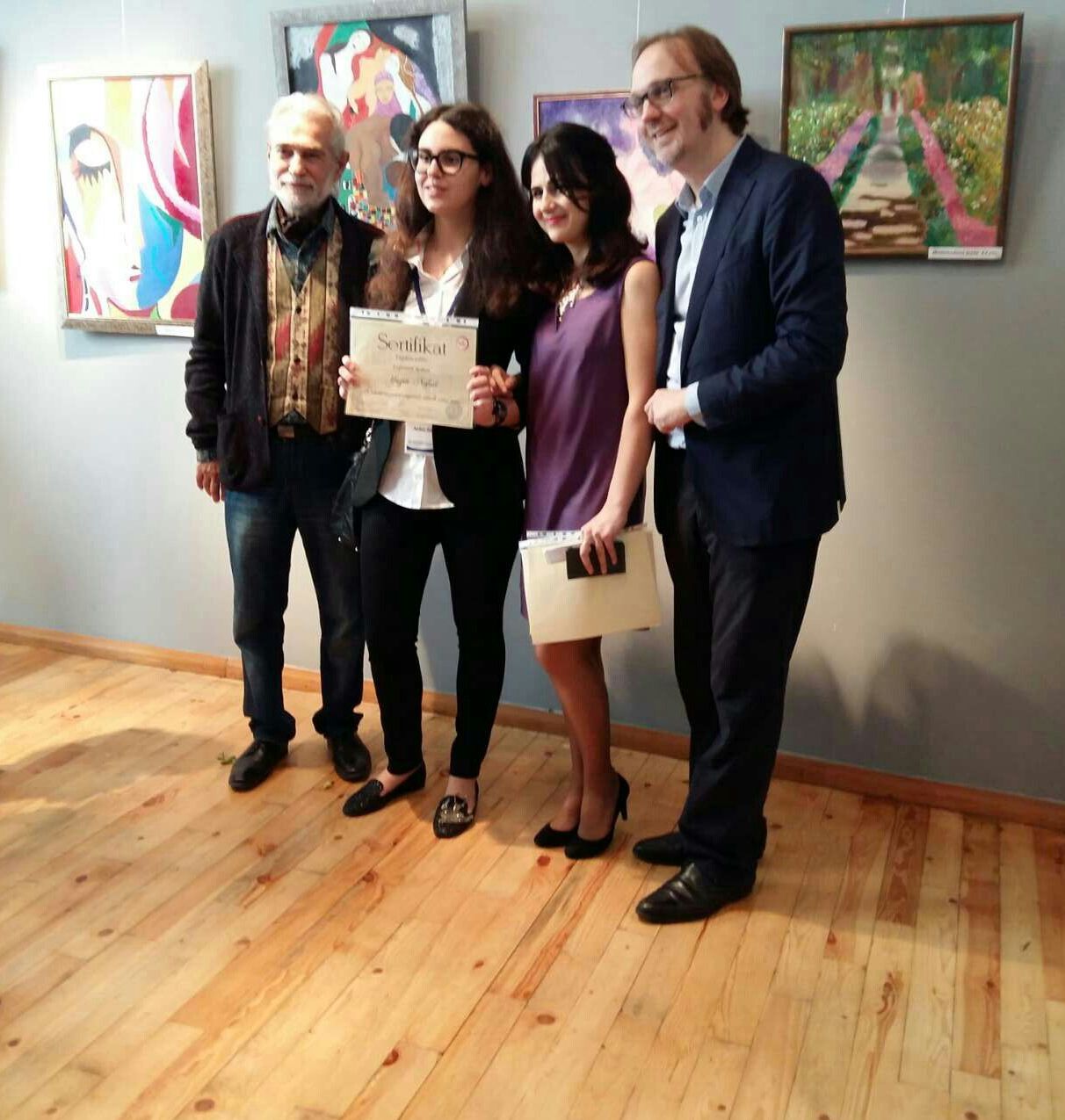 Весеннее вдохновение юных азербайджанских художников (ФОТО)