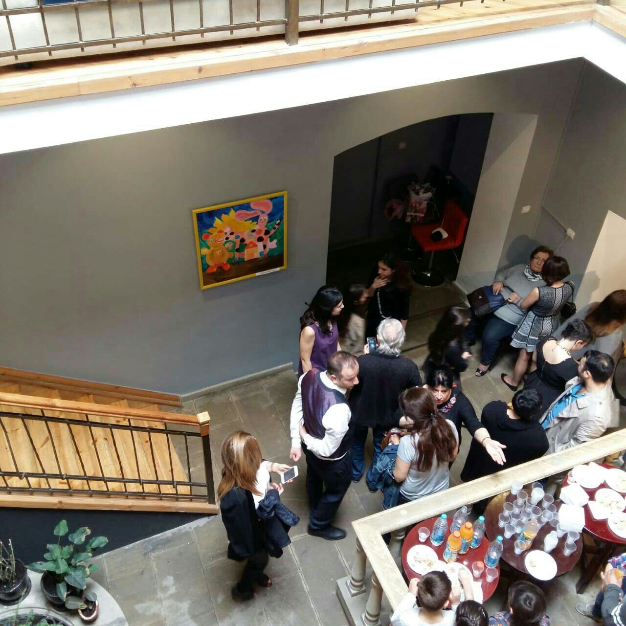 Весеннее вдохновение юных азербайджанских художников (ФОТО)