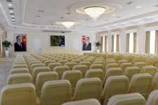 Президент Ильхам Алиев принял участие в открытии нового административного здания ОАО «Азеравтойол»