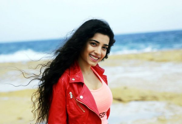 Море, солнце – Семра Рагимли на Мальте (ФОТО)