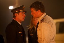 Российский блокбастер "Экипаж" вызвал большой интерес в Баку (ФОТО)