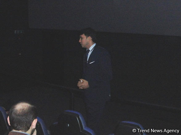 Российский блокбастер "Экипаж" вызвал большой интерес в Баку (ФОТО)