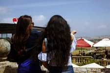 Участница "Евровидения" Семра Рагимли на древней земле Citta Notabile (ФОТО)