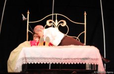 Потрясающие уроки любви Фахраддина Манафова – дебют на сцене Русской драмы (ФОТО)