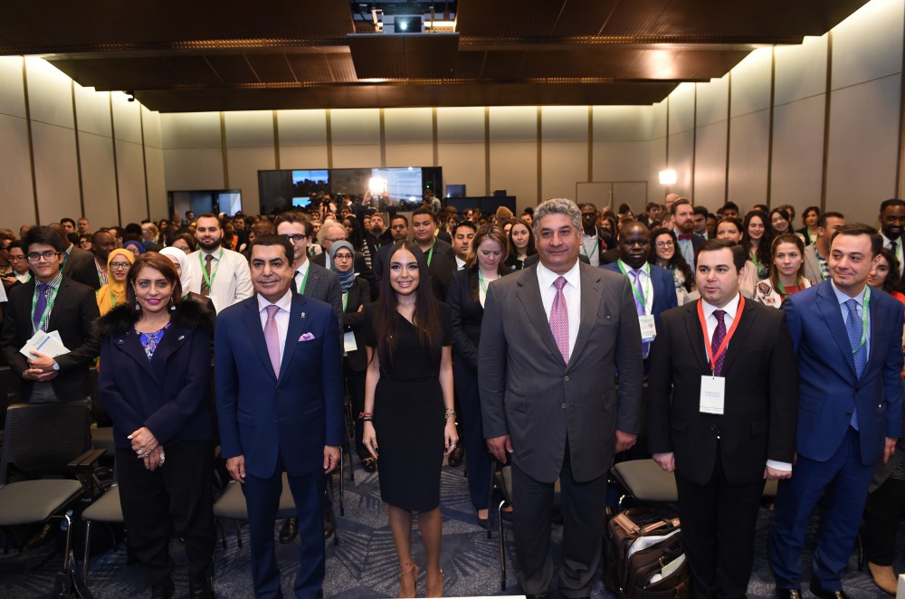 В Баку открылся молодежный форум в рамках седьмого Глобального форума Альянса цивилизаций ООН (ФОТО)
