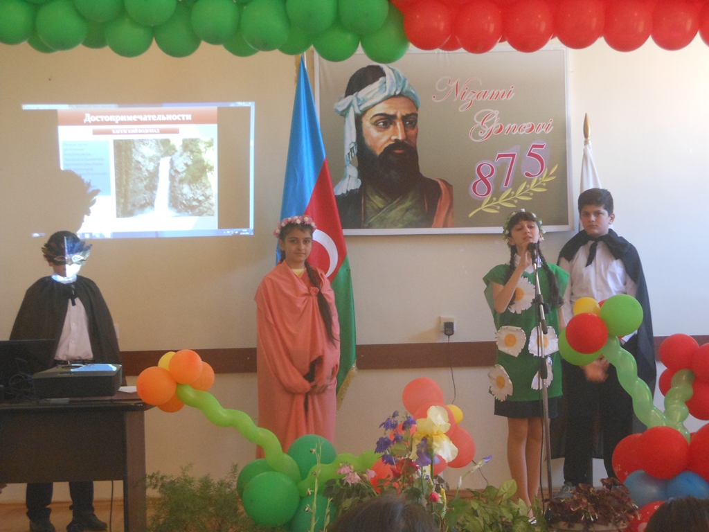 В Шеки и Балакене прошла Олимпиада по русскому языку (ФОТО)