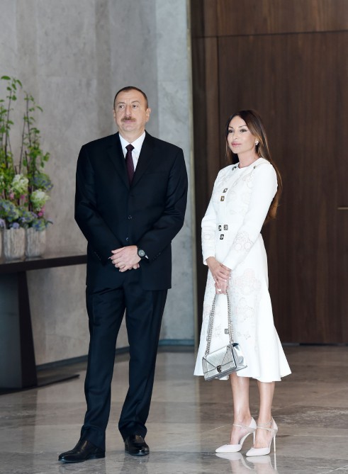 Президент Ильхам Алиев и его супруга приняли участие в VII Глобальном форуме Альянса цивилизаций ООН (ФОТО)