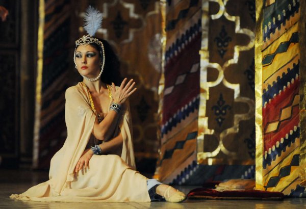 Камилла Гусейнова: Культурные связи России и Азербайджана будут еще больше расширяться