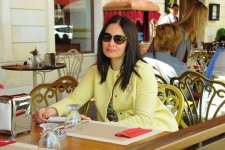 Известные российские актеры приобрели сувениры в Ичери Шехер (ФОТО)