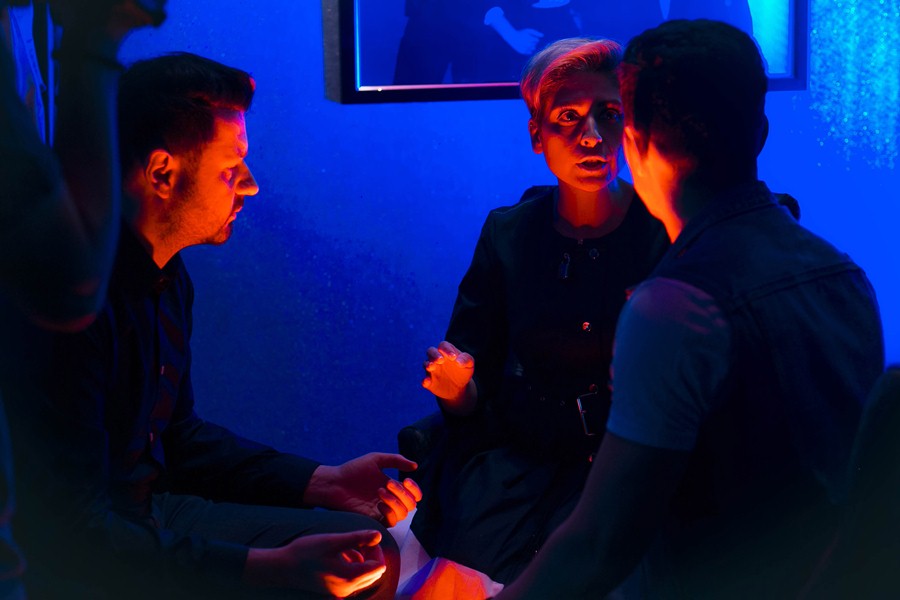 Победитель "Евровидения" в гостях у азербайджанских ведущих (ФОТО, ВИДЕО)