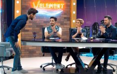 Победитель "Евровидения" в гостях у азербайджанских ведущих (ФОТО, ВИДЕО)