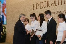 В Баку прошла церемония награждения победителей конкурса «Лучшая презентация» (ФОТО)