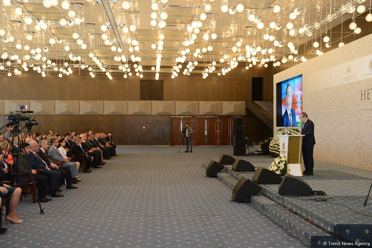 В Баку прошла церемония награждения победителей конкурса «Лучшая презентация» (ФОТО)