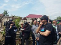 Представители дипкорпуса в Азербайджане осмотрели обстрелянные армянами дома в Агдамском районе (ФОТО)