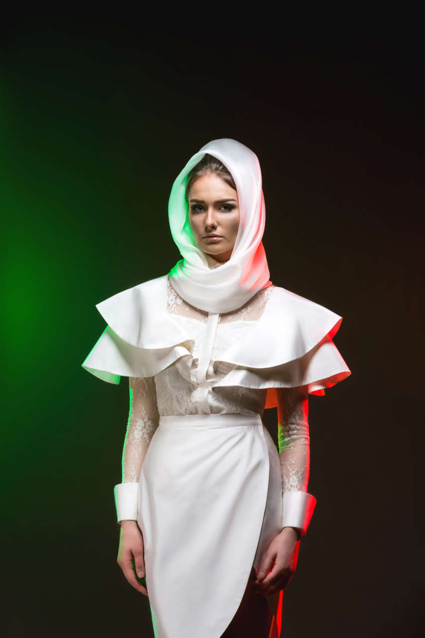 От Нью-Йорка до Баку - Удивительная красота и изящество цветка Xары бюльбюль в коллекциях азербайджанских дизайнеров (ФОТО)