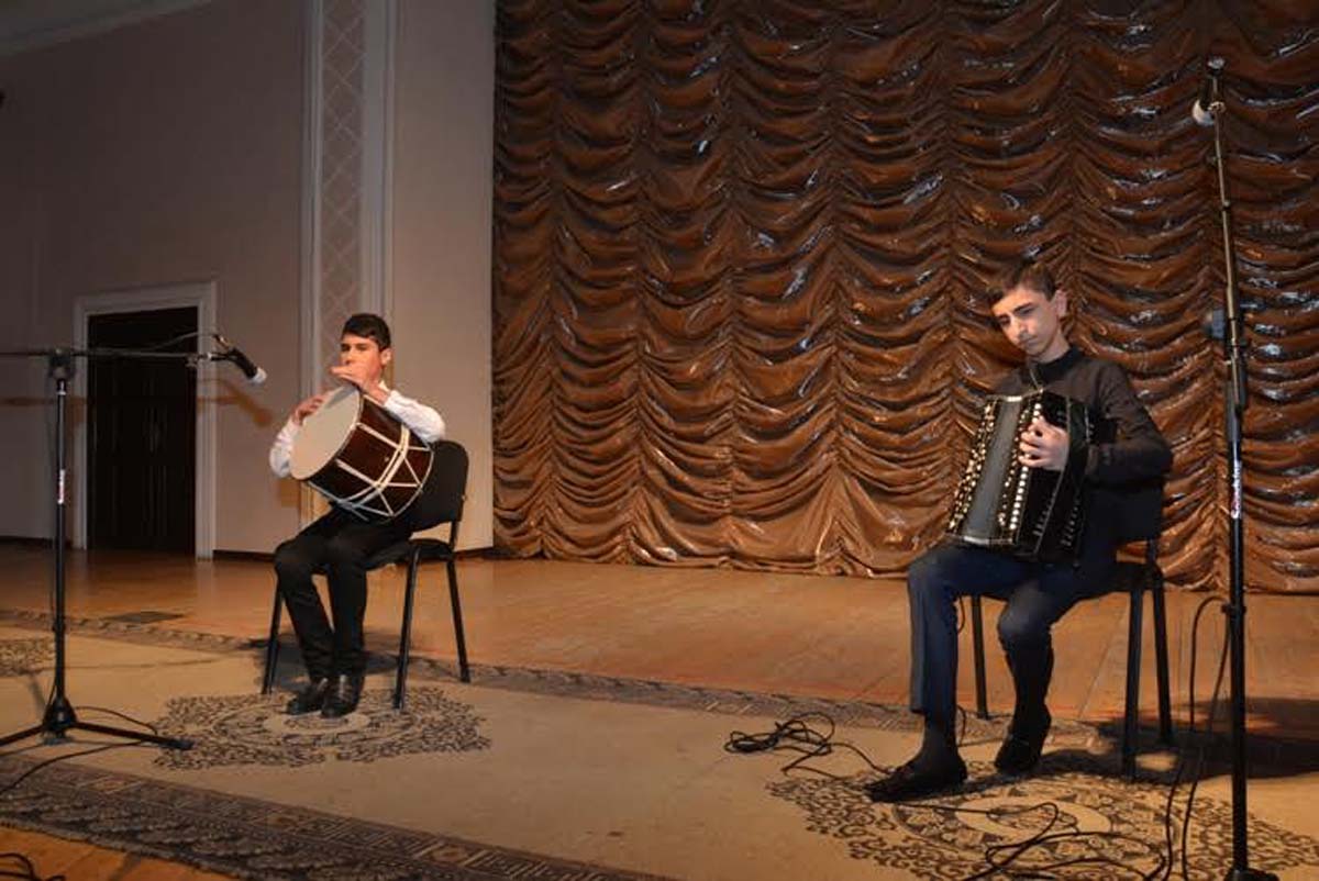 В Баку состоялся концерт, посвященный 93-й годовщине со дня рождения общенационального лидера Гейдара Алиева (ФОТО)