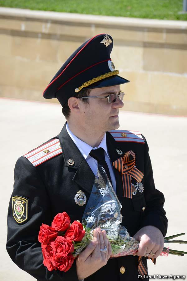 Общественность Азербайджана  отмечает День Победы (ФОТО)