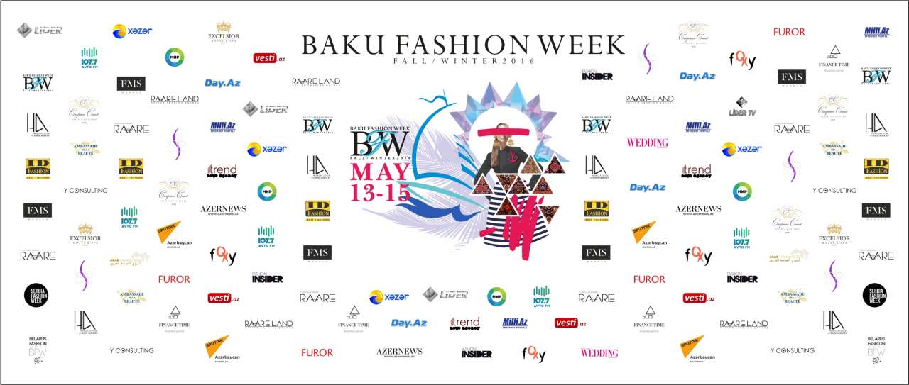 Ведущей моделью Baku Fashion Week стала турецкая звезда Тууче Сарыкая (ФОТО)