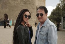 Бакинский шансон и украинская модель: "Возьми меня с собой" (ВИДЕО, ФОТО)