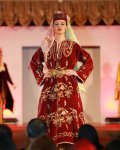 Ведущей моделью Baku Fashion Week стала турецкая звезда Тууче Сарыкая (ФОТО)