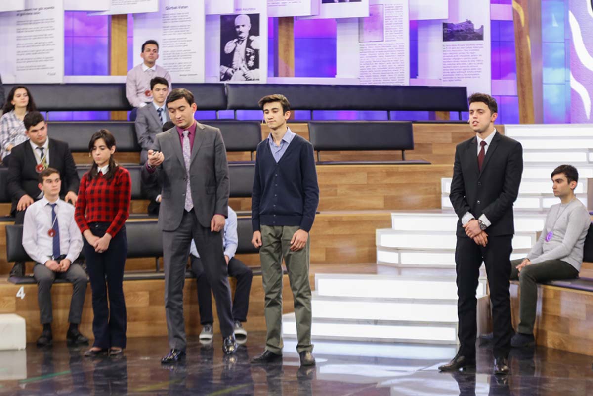 Азербайджанская проза XX века (ФОТО)