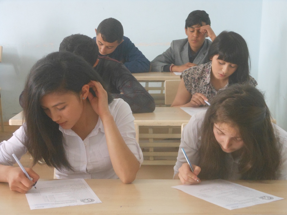 В регионах Азербайджана большой интерес к русскому языку (ФОТО)