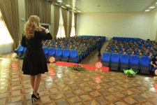 Роза Зяргярли выступила с концертами в воинских частях Мингячевира и Шамкира  (ФОТО)