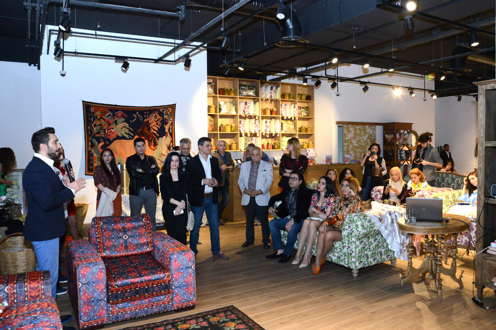 В CHELEBI прошла презентация коллекции Лалы Агаевой "Хары бюльбюль" (ФОТО)