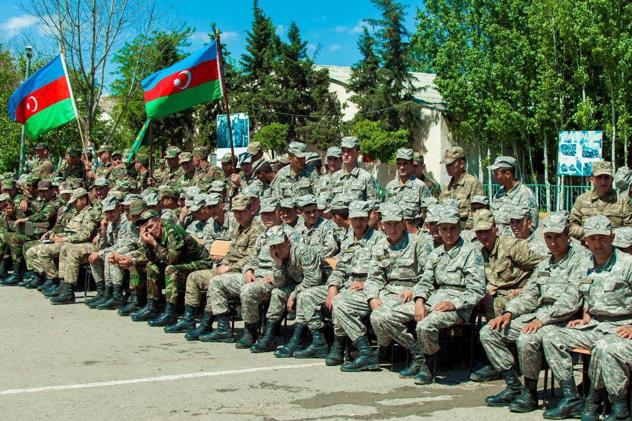 Роза Зяргярли выступила с концертами в воинских частях Мингячевира и Шамкира  (ФОТО)