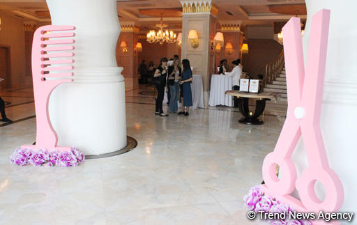 Определены победители чемпионата Азербайджана по парикмахерскому искусству и макияжу (ФОТО)