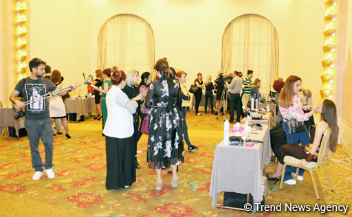 Определены победители чемпионата Азербайджана по парикмахерскому искусству и макияжу (ФОТО)