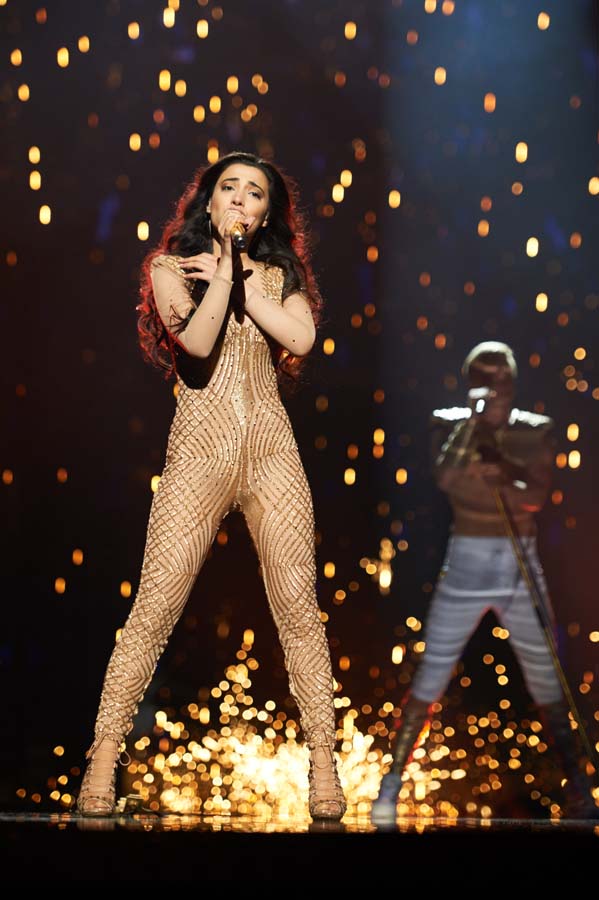 Miracle Сямры Рагимли бьет рекорды - более 5 млн. просмотров (ВИДЕО)