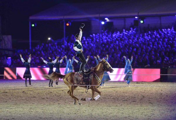 Что связывает Карабахского скакуна и Формулу 1? (ВИДЕО, ФОТО)