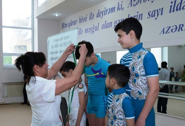 В Баку награждены призеры Открытого первенства по акробатике (ФОТО)