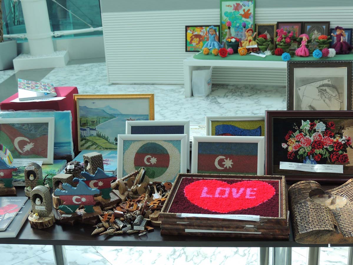 Уникальный концерт музыкантов с физическими ограничениями в Баку (ФОТО)