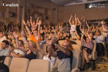 Загадочная Линда в Баку – безумная энергетика и феерическое шоу (ФОТО)