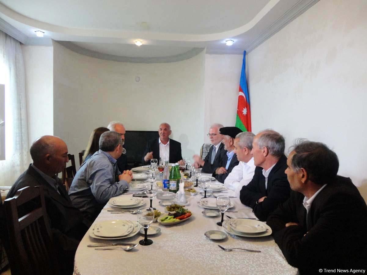 В Баку находится повар Барака Обамы, Опры Уинфри и Леди Гаги (ФОТО)