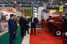 Президент Азербайджана ознакомился с международными выставками пищевой промышленности и сельского хозяйства в Баку (ФОТО)