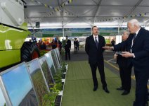 Президент Азербайджана ознакомился с международными выставками пищевой промышленности и сельского хозяйства в Баку (ФОТО)