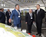 Президент Азербайджана ознакомился с международными выставками пищевой промышленности и сельского хозяйства в Баку (ФОТО)