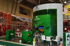 Президент Азербайджана ознакомился с международными выставками пищевой промышленности и сельского хозяйства в Баку (ФОТО)