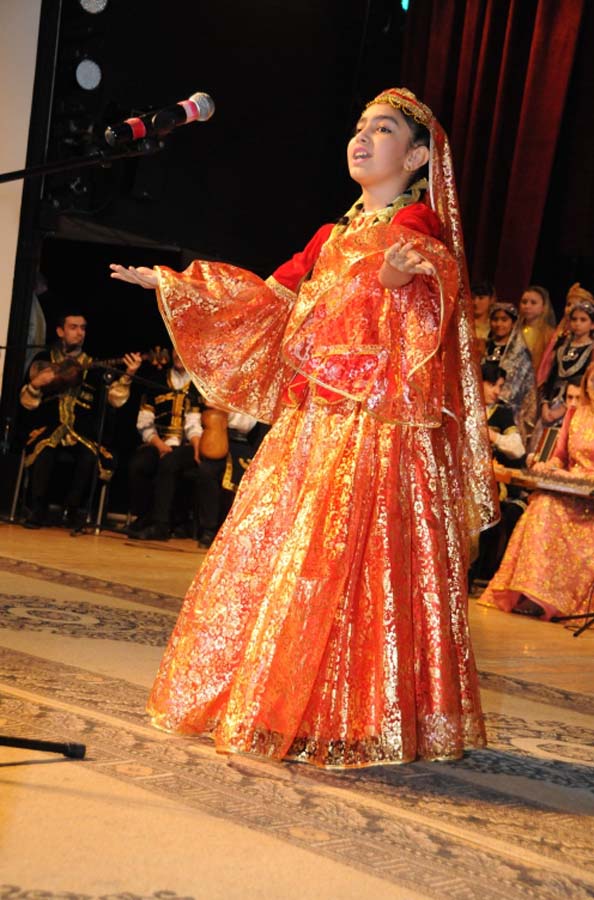 В Баку представлена музыкальная программа "Жемчужины Карабаха" (ФОТО)