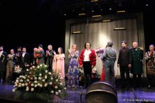 В Баку c большим успехом прошла премьера спектакля "Судьба Артиста" (ФОТО)