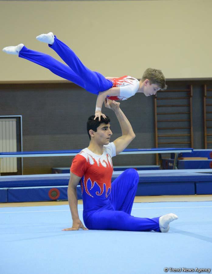 Стартовал второй день первенства Азербайджана и Баку по акробатической гимнастике (ФОТО)