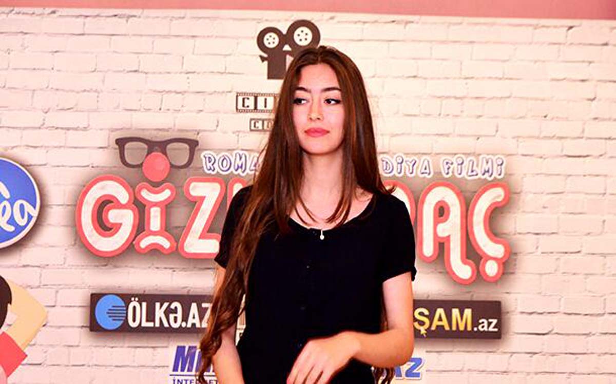 Быть клоуном, или "Игра в прятки" Мушвига Шахвердиева (ФОТО)