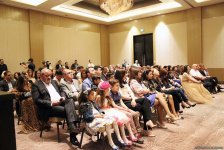 Эльдар Багирбеков презентовал клип "Не могу без Баку"  с участием звезд (ВИДЕО, ФОТО)