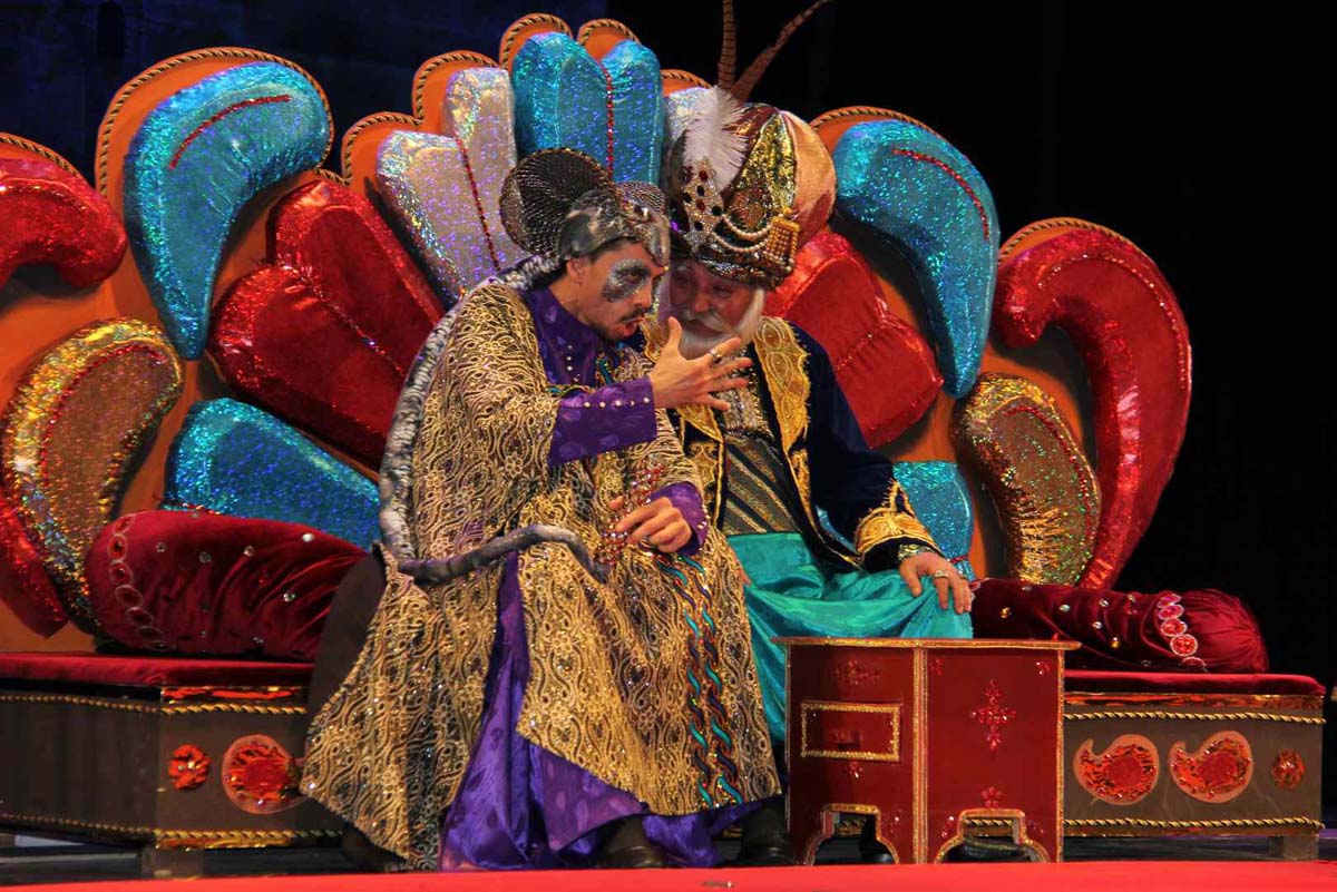 Бакинцам покажут 999-ю ночь (ФОТО)